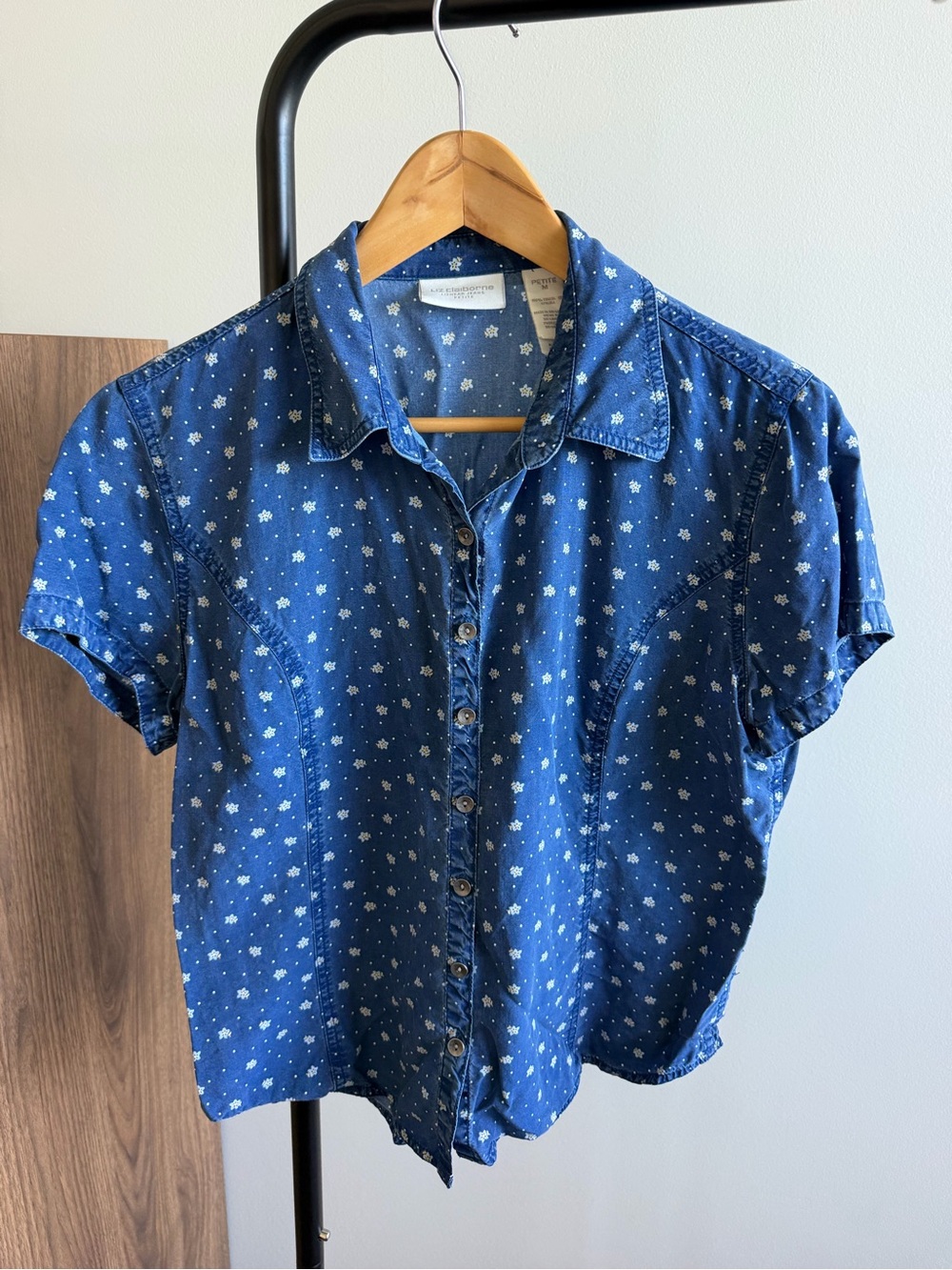 Liz Claiborne Lizwear Jeans Petite Blue Floral Tencel Chambray Shirt Size M Peti